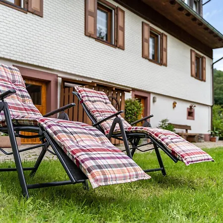 Am Doettelbach アパート